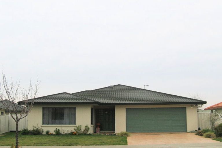 Photo of property in 69 Kensington Drive, Taradale, Napier, 4112