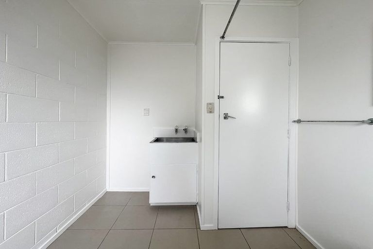 Photo of property in 6/9 Mountain Road, Mount Wellington, Auckland, 1072