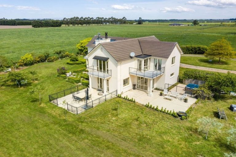 Photo of property in 636 Woodfields Road, West Eyreton, Rangiora, 7475