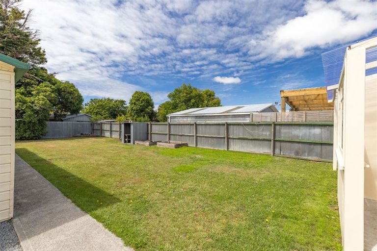 Photo of property in 12 Tauiwi Crescent, Hei Hei, Christchurch, 8042