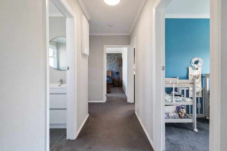 Photo of property in 13 Collins Crescent, Feilding, 4702