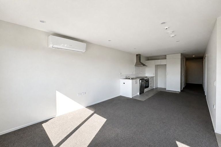 Photo of property in 204/28b Eileen Newey Place, Henderson, Auckland, 0612