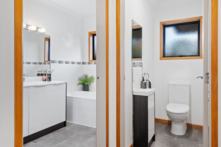 Photo of property in 14 Jaemont Court, Huntington, Hamilton, 3210