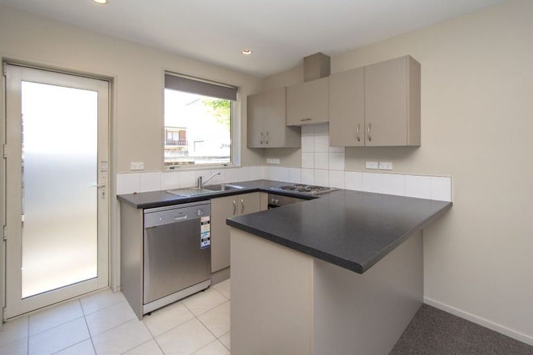 Photo of property in 1/296 Bealey Avenue, Christchurch Central, Christchurch, 8013
