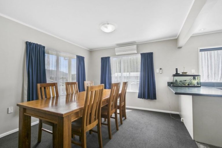 Photo of property in 48 Castlerea Street, Wainuiomata, Lower Hutt, 5014