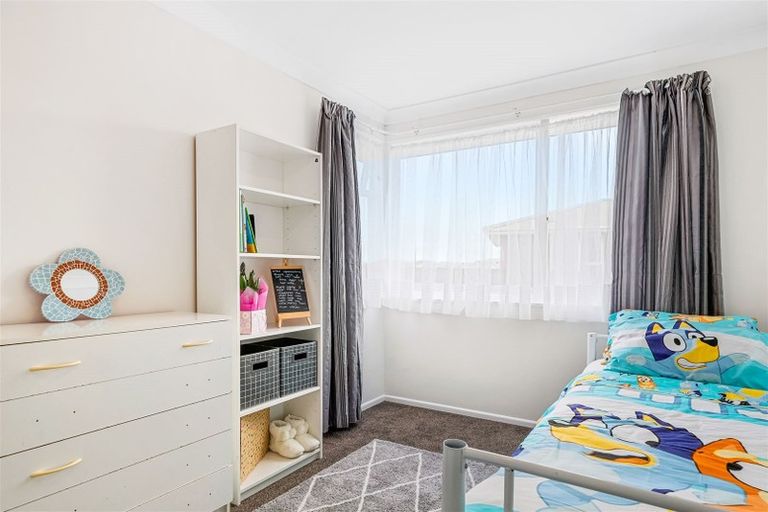 Photo of property in 108 Corinna Street, Waitangirua, Porirua, 5024