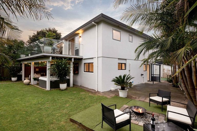 Photo of property in 230 Oceanbeach Road, Mount Maunganui, 3116