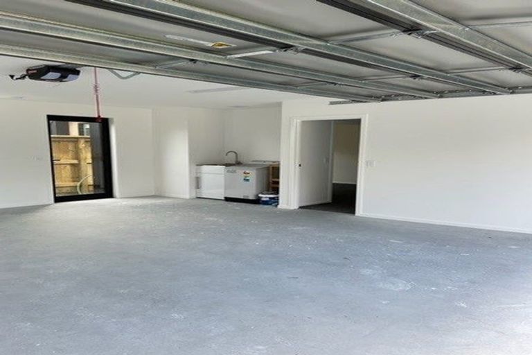 Photo of property in 69 Shepherd Road, Jacks Point, Queenstown, 9371