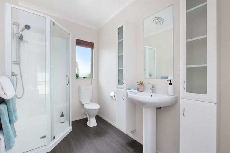 Photo of property in 11 Amoka Crescent, Parklands, Christchurch, 8083