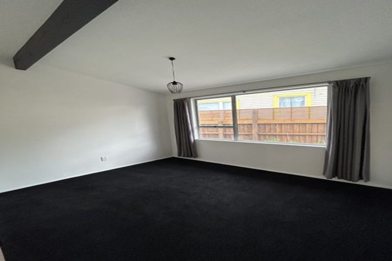 Photo of property in 2/422 Armagh Street, Linwood, Christchurch, 8011
