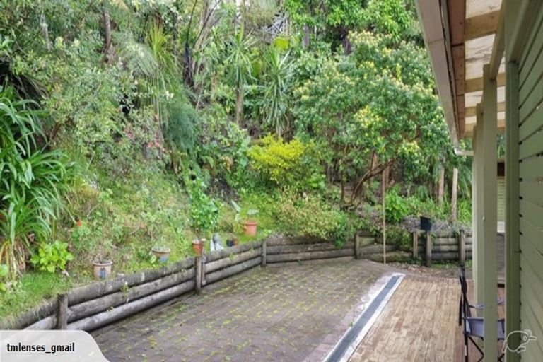 Photo of property in 2/29 Rosecamp Road, Beach Haven, Auckland, 0626