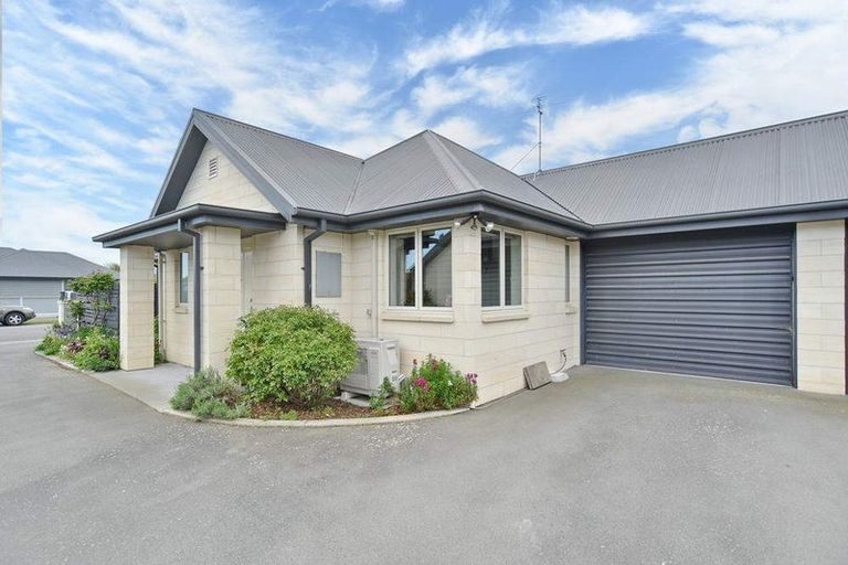 Photo of property in 8/26 Victoria Street, Rangiora, 7400
