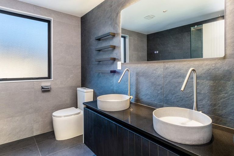 Photo of property in 5 Third Fairway Place, Albany, Auckland, 0632