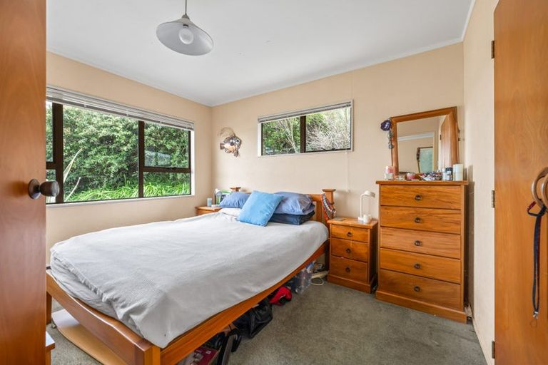 Photo of property in 14 Cliff Street, Pahi, Paparoa, 0571