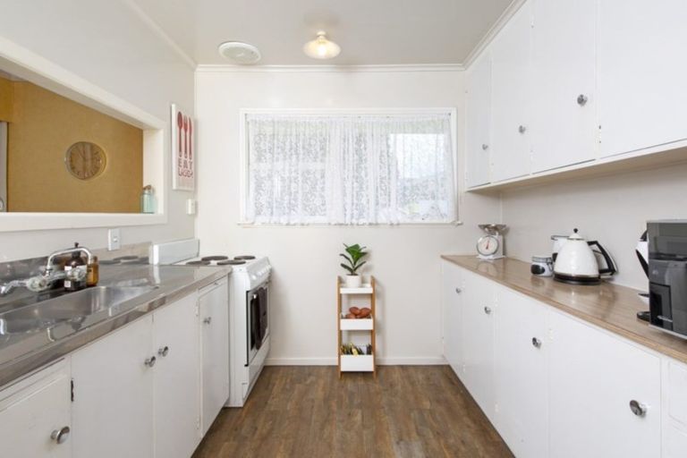 Photo of property in 1/6 Pine Terrace, Howick, Auckland, 2014