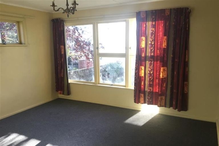 Photo of property in 117 Taradale Road, Onekawa, Napier, 4110