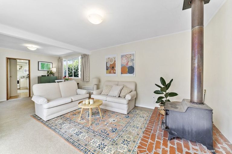 Photo of property in 51 Silverstream Road, Crofton Downs, Wellington, 6035