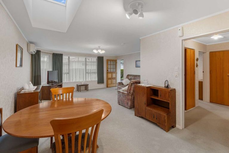 Photo of property in 15b Nathan Street, Tawa, Wellington, 5028