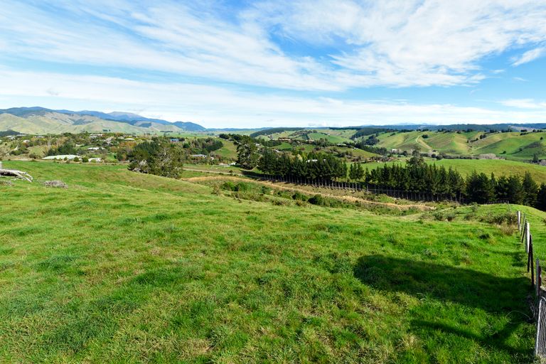 Photo of property in 143 Eighty Eight Valley Road, Wakefield, 7095