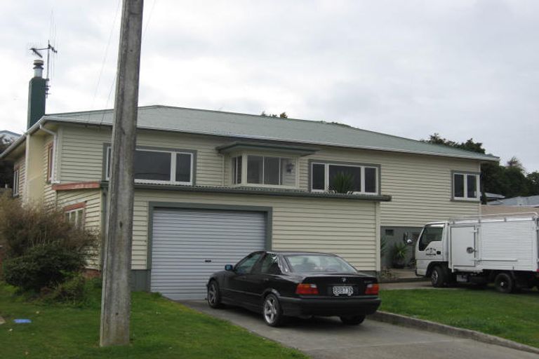 Photo of property in 18 Read Street, Levin, 5510