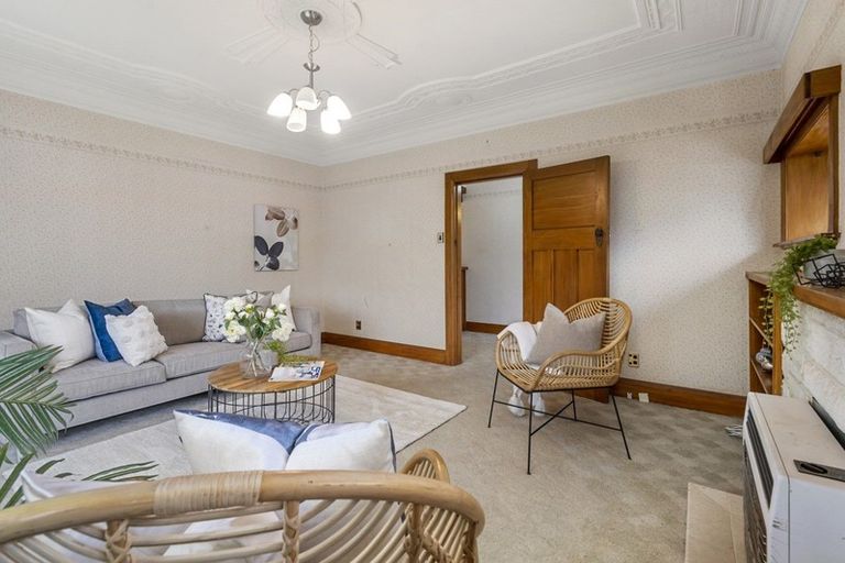 Photo of property in 30 Miro Street, Takaro, Palmerston North, 4410