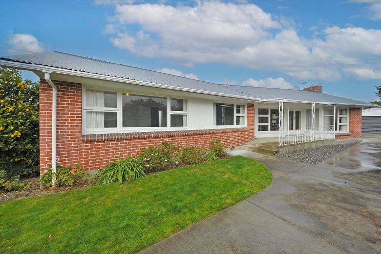 Photo of property in 17 Wilfrid Street, Ilam, Christchurch, 8041