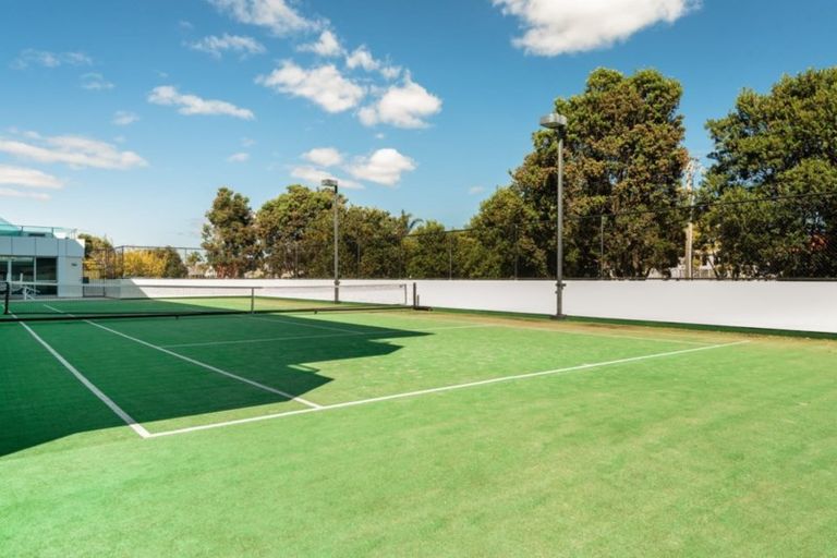 Photo of property in 307/136 Marine Parade, Mount Maunganui, 3116