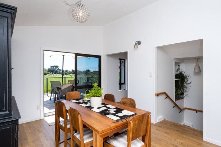 Photo of property in 68 Harper Road, Waimarama, Havelock North, 4294