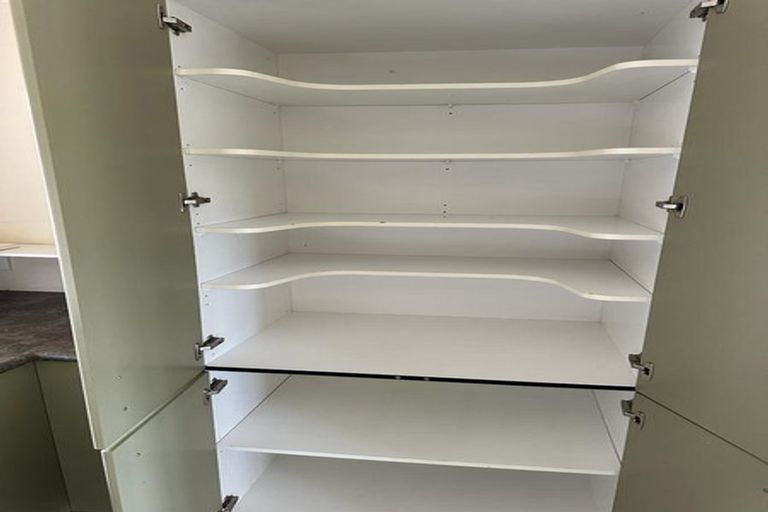 Photo of property in 14a Mexted Terrace, Tawa, Wellington, 5028