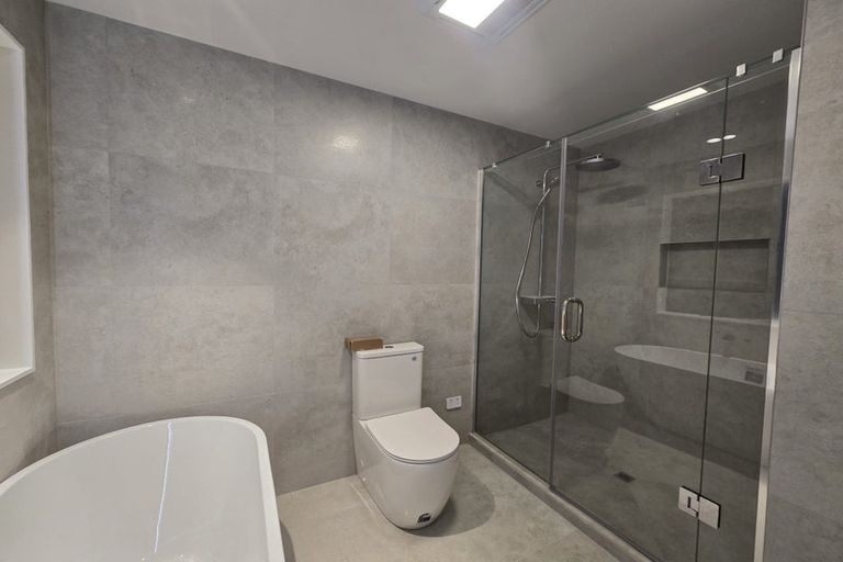 Photo of property in 14b Isobel Road, Greenhithe, Auckland, 0632