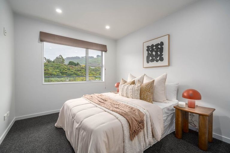 Photo of property in 45a Kirton Drive, Riverstone Terraces, Upper Hutt, 5018