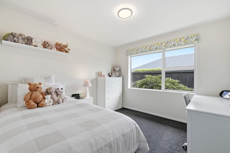 Photo of property in 20 Churchill Drive, Rangiora, 7400