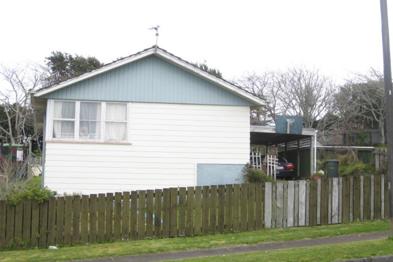 Photo of property in 135 Pembroke Street, Westown, New Plymouth, 4310