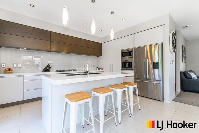 Photo of property in 8 Searle Drive, Patumahoe, Pukekohe, 2679