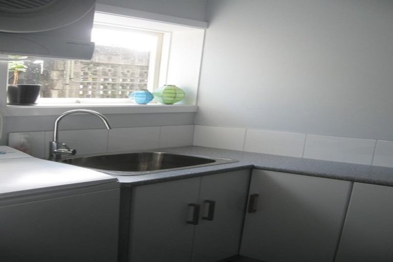 Photo of property in 2 Sunrise Avenue, Mairangi Bay, Auckland, 0630