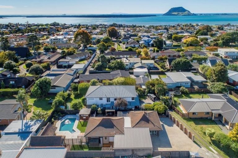 Photo of property in 19 Ridge Street, Otumoetai, Tauranga, 3110