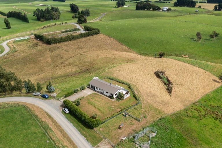 Photo of property in 37 London Street, Kimbolton, 4774