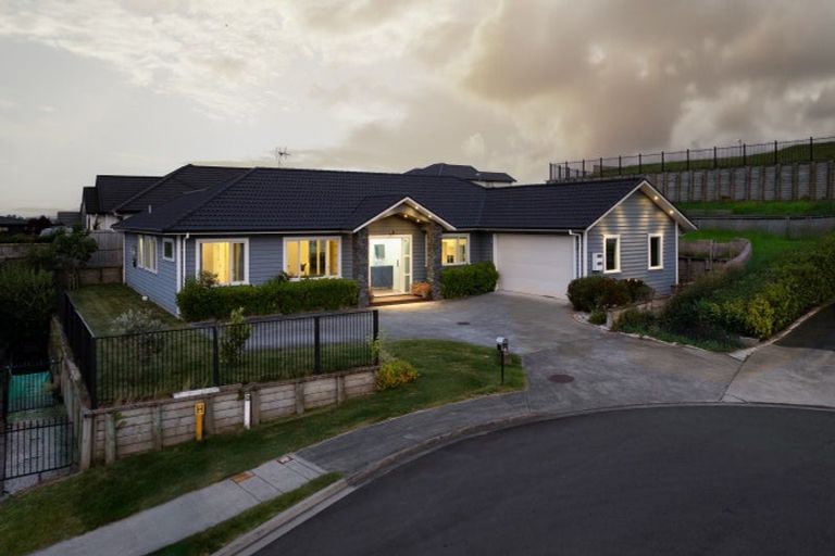 Photo of property in 13 Dulverton Rise, Flagstaff, Hamilton, 3210