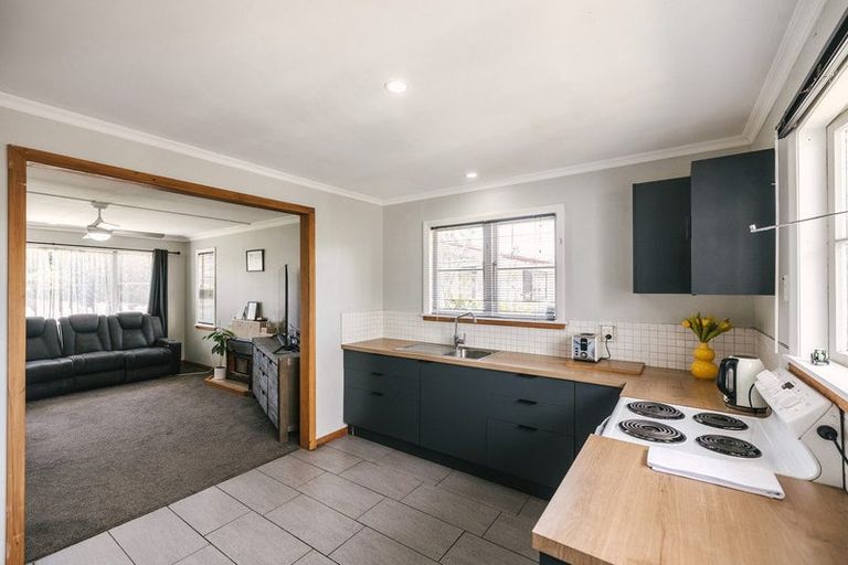 Photo of property in 34 Hedges Street, Sanson, 4817