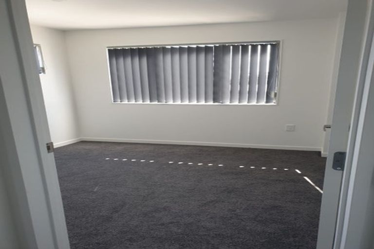 Photo of property in 14/3 Abbotleigh Avenue, Te Atatu Peninsula, Auckland, 0610