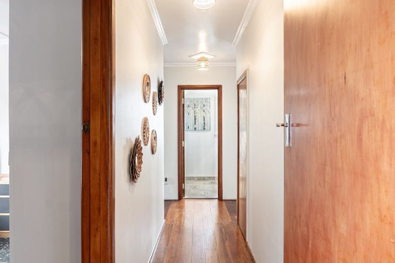 Photo of property in 207 Leo Street, Akina, Hastings, 4122