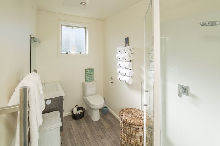 Photo of property in 79 Cuffs Road, Wainoni, Christchurch, 8061