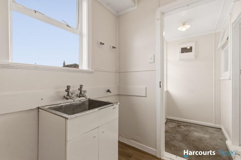 Photo of property in 34 Rata Street, Wairakei, Taupo, 3332