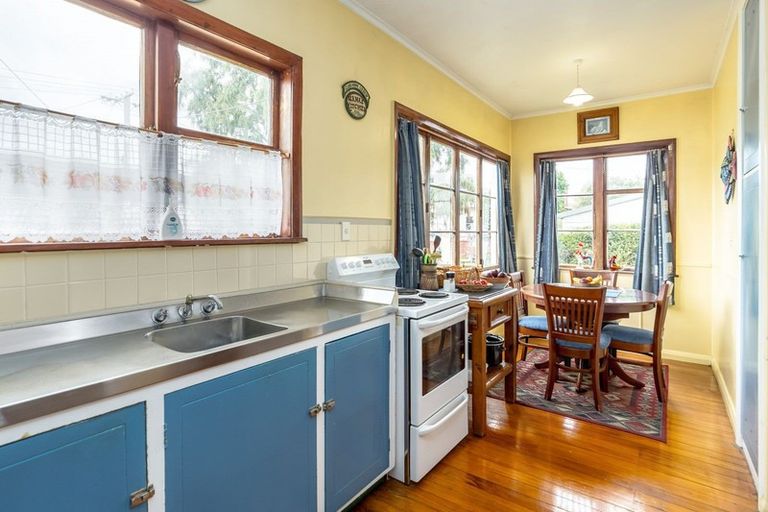 Photo of property in 1 Mcgregor Crescent, Masterton, 5810