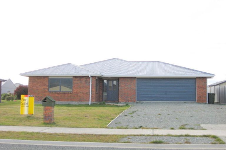 Photo of property in 25 Lawson Burrows Crescent, Te Anau, 9600