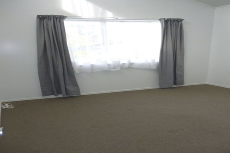 Photo of property in 1/27 Brandon Road, Glen Eden, Auckland, 0602