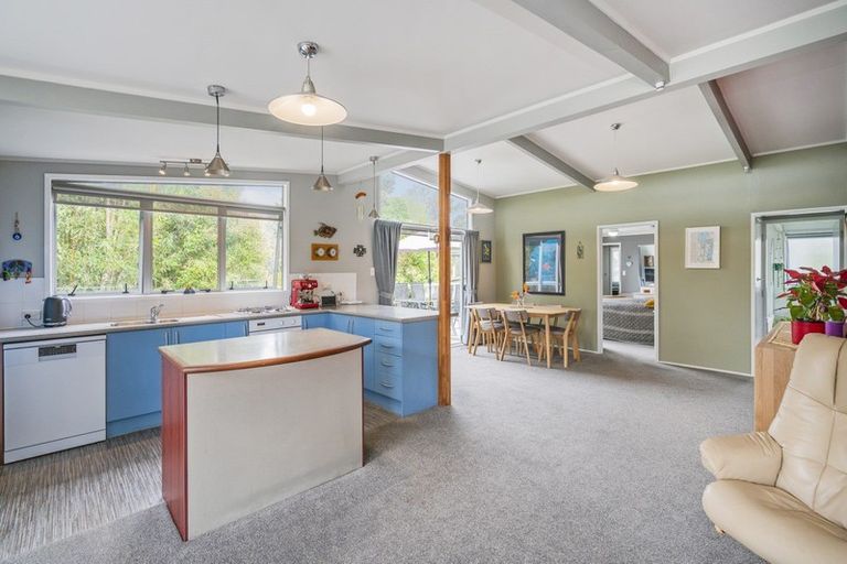 Photo of property in 27 Dunlop Drive, Pauanui, Hikuai, 3579