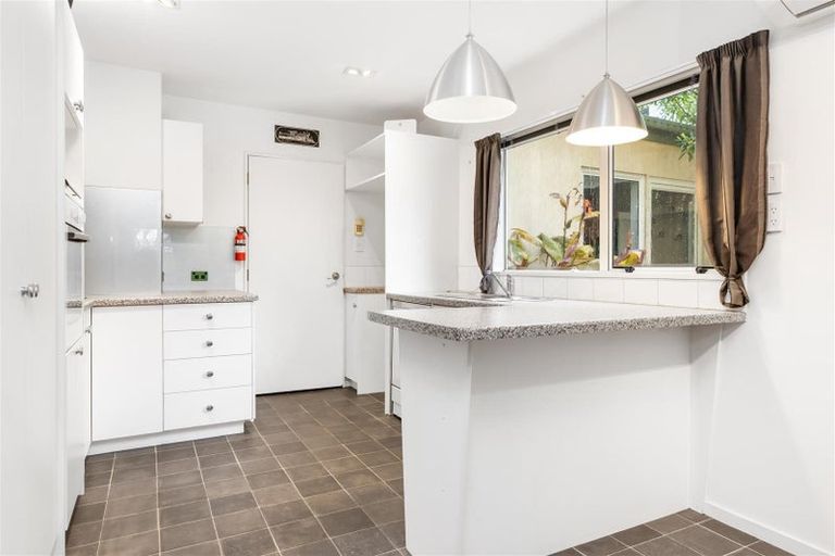 Photo of property in 5/487 Hereford Street, Linwood, Christchurch, 8011