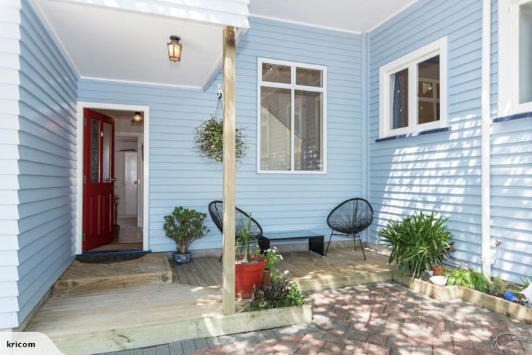 Photo of property in 440b Great South Road, Opaheke, Papakura, 2113