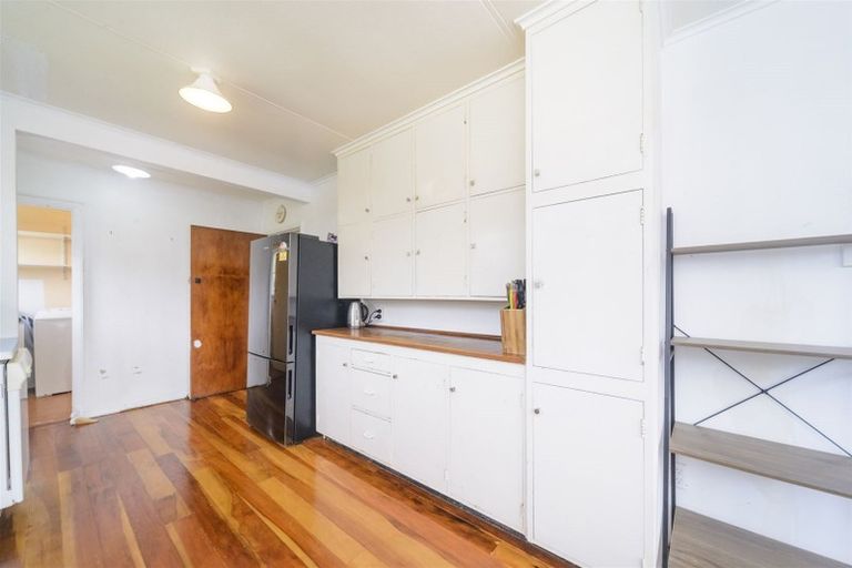 Photo of property in 10 Forth Terrace, Roslyn, Palmerston North, 4414